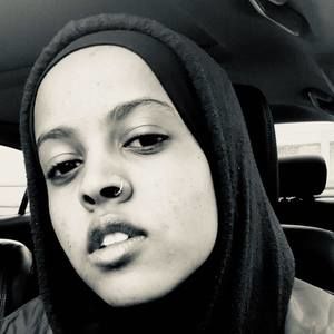 Meet your Posher, Aisha